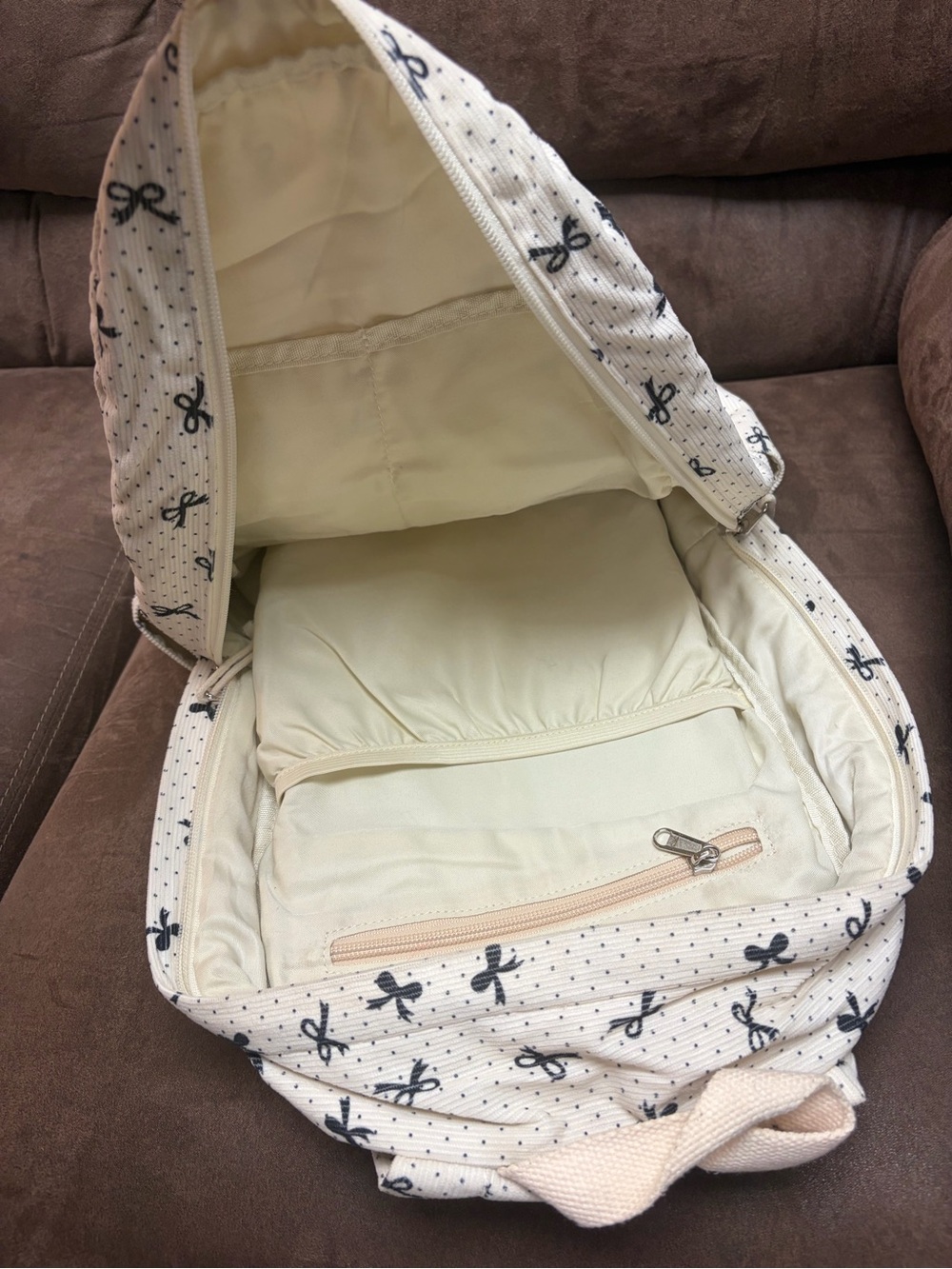 Canvas Bow Pattern Backpack - Cream - Picture 4 of 5